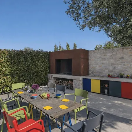 Casa Labobina Near Rovinj For 8 Persons With Private 32 M2 Heated Pool - Pet Friendly Willa